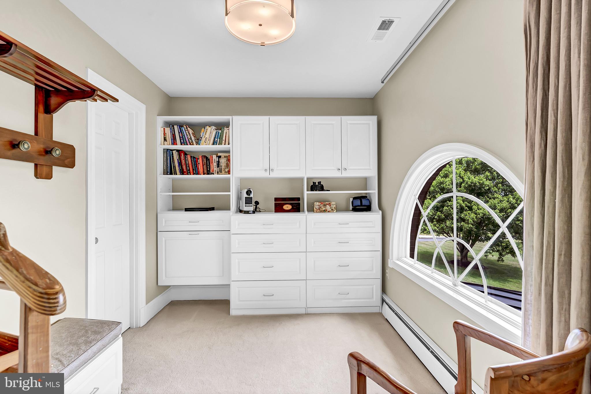 DAMASCUS OUTSIDE - Residential