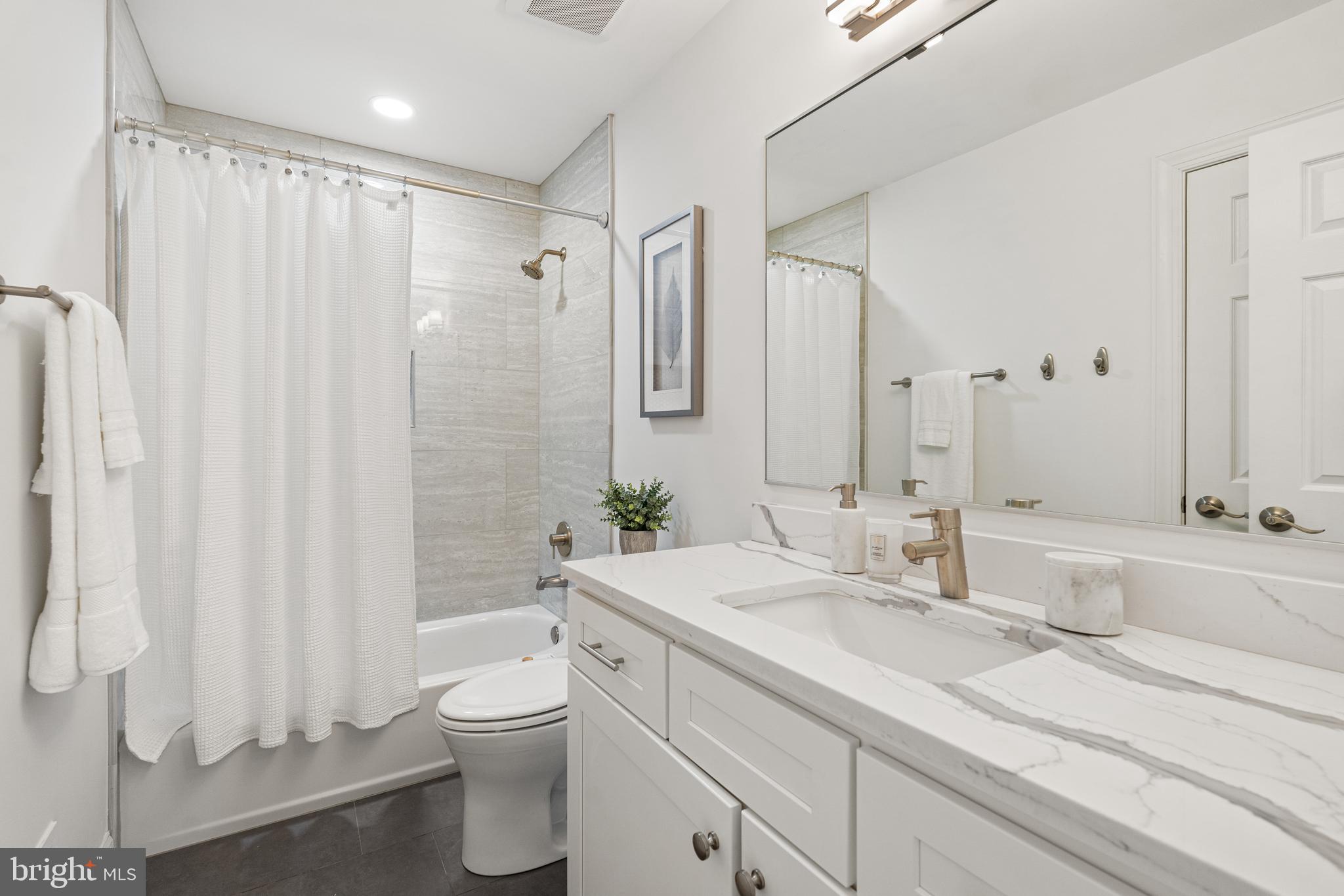 HUNTERS PLACE - Residential