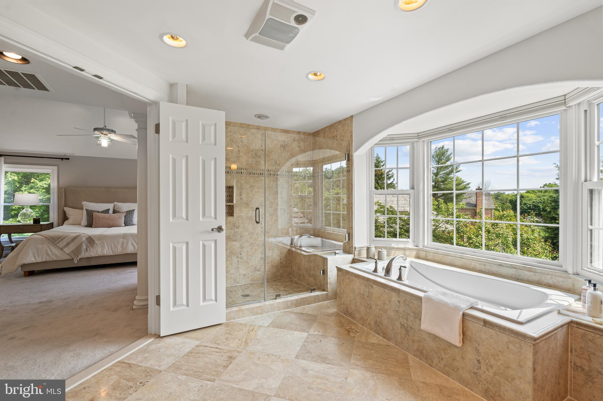 HUNTERS PLACE - Residential