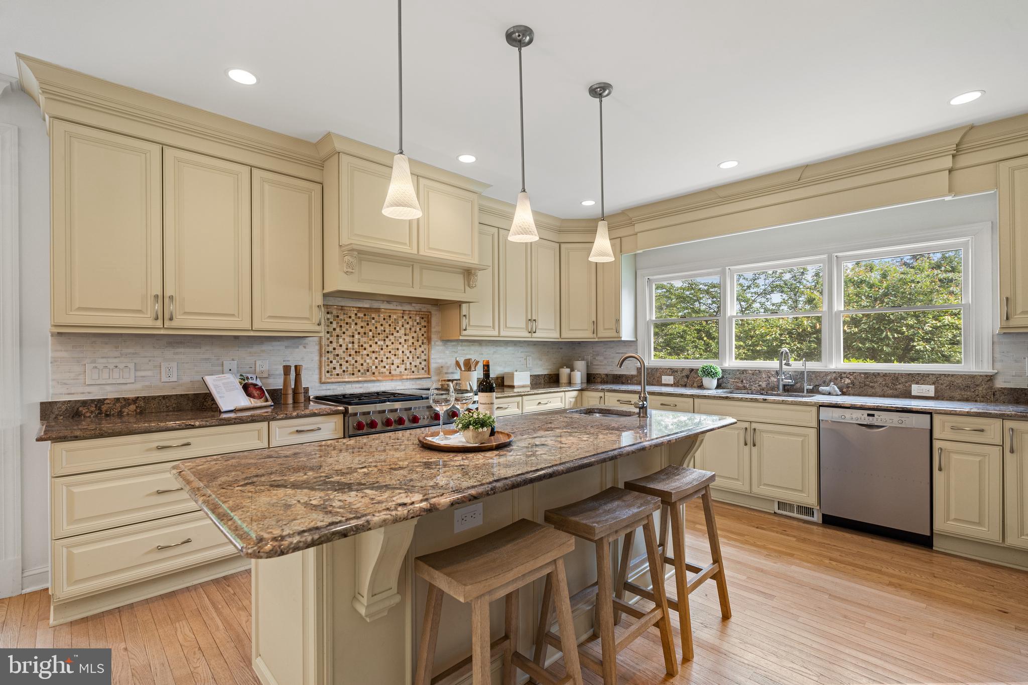 HUNTERS PLACE - Residential