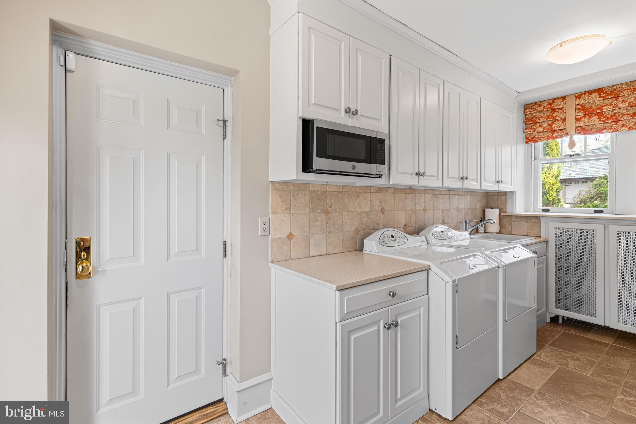 BAEDERWOOD - Residential