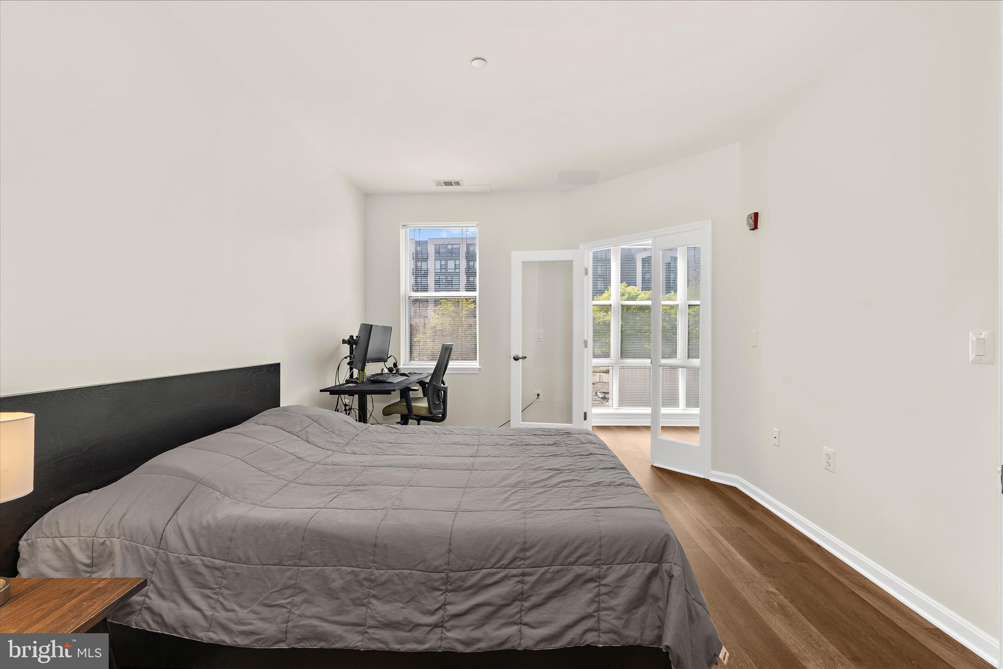 PIERSIDE AT HARBORVIEW - Residential