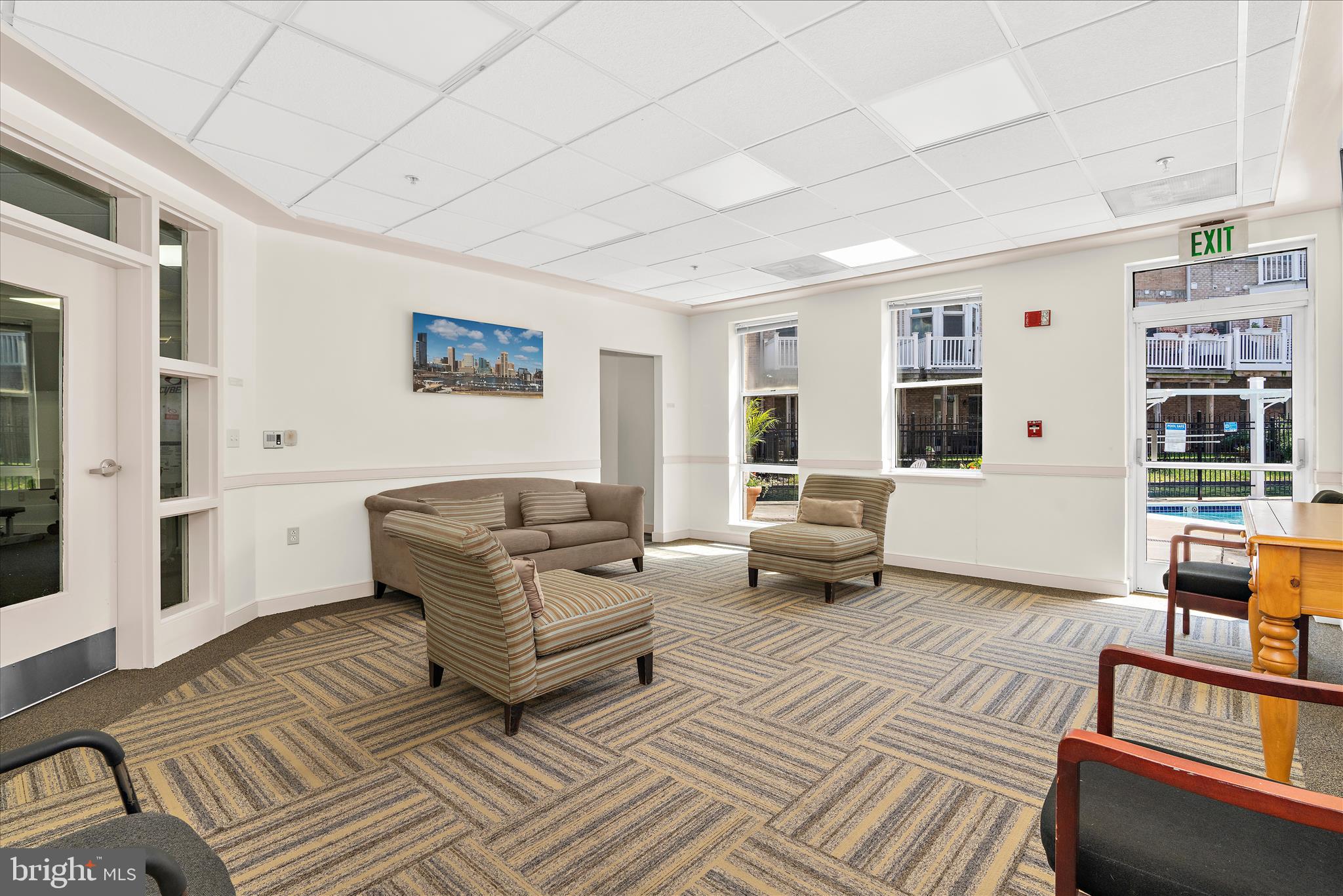 PIERSIDE AT HARBORVIEW - Residential