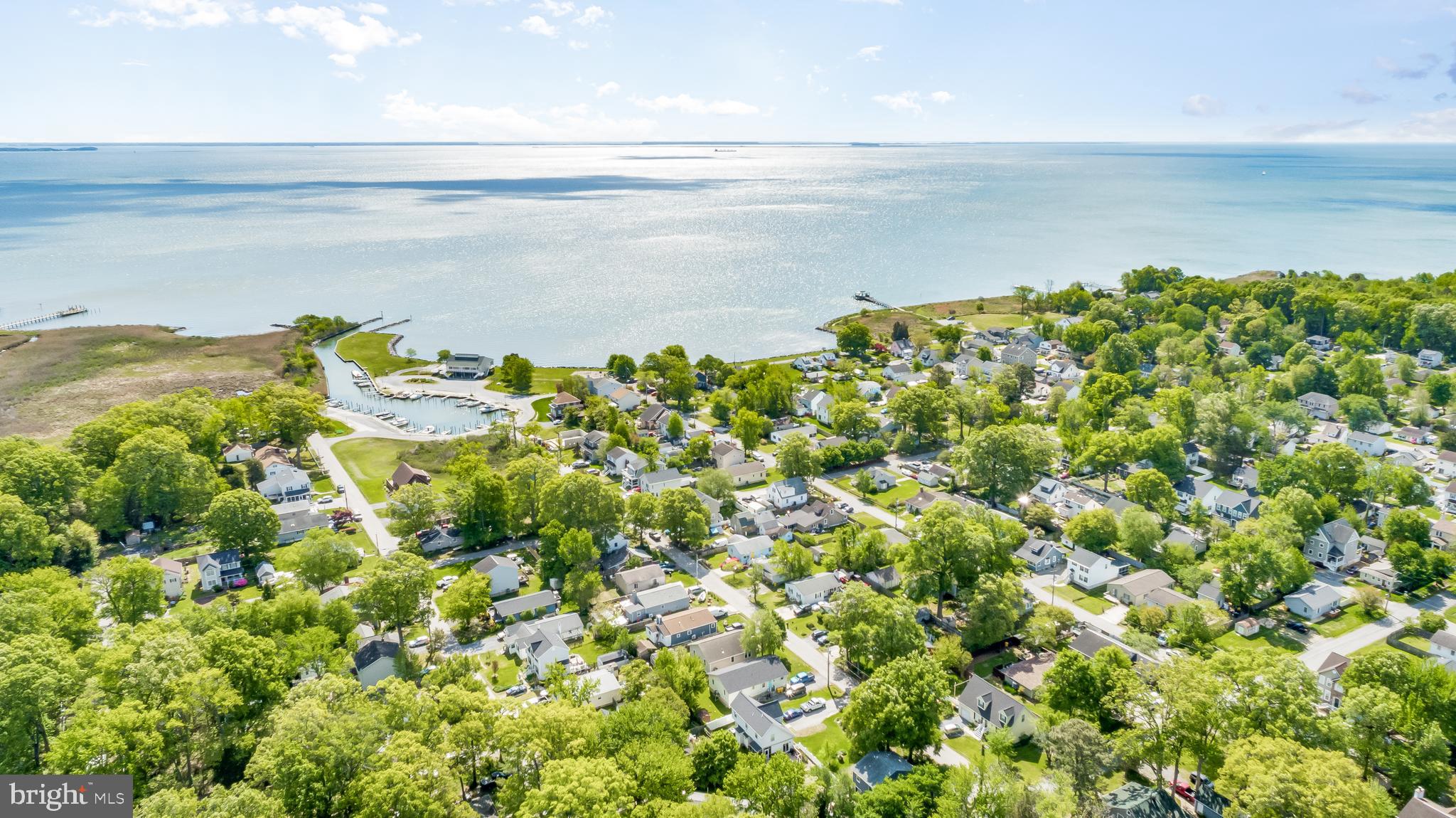 CEDARHURST ON THE BAY - Residential