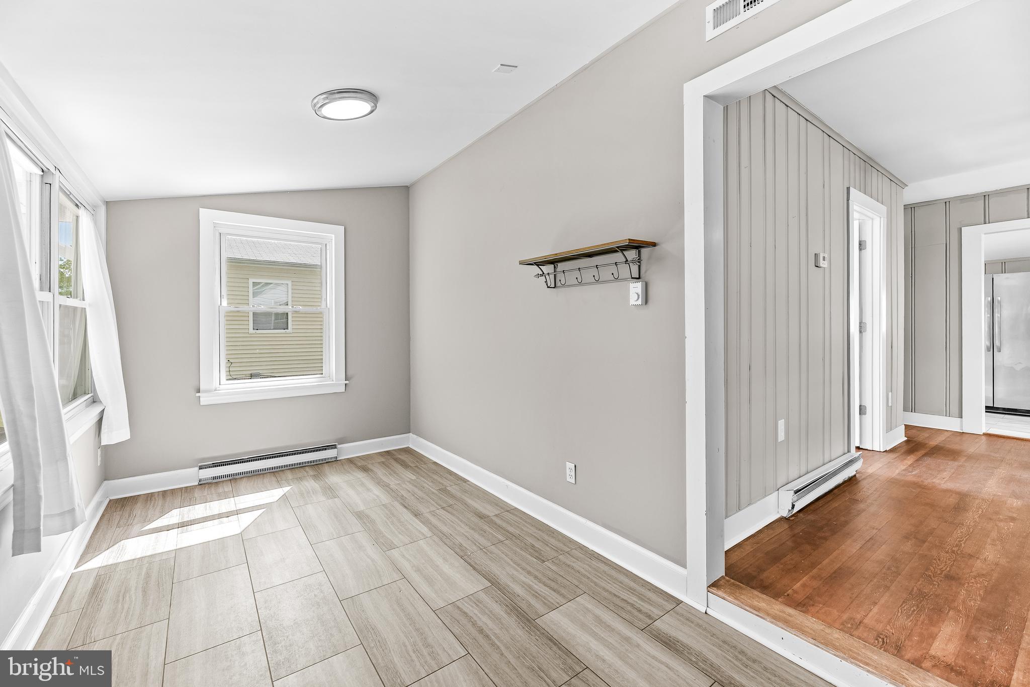 CEDARHURST ON THE BAY - Residential
