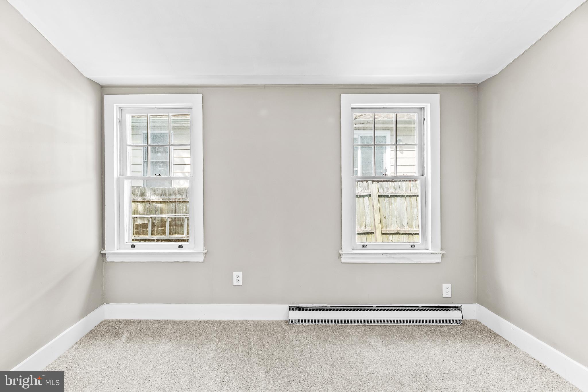 CEDARHURST ON THE BAY - Residential