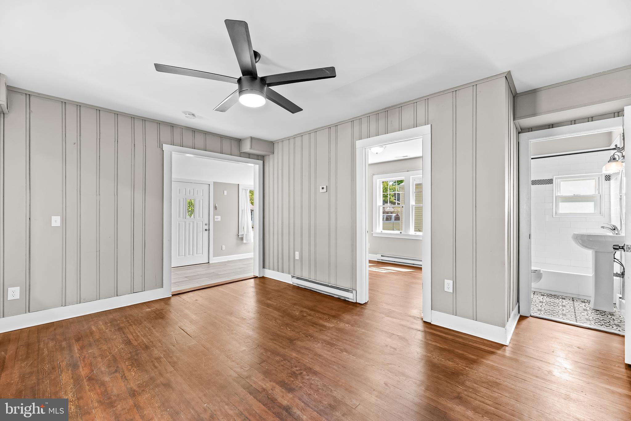 CEDARHURST ON THE BAY - Residential