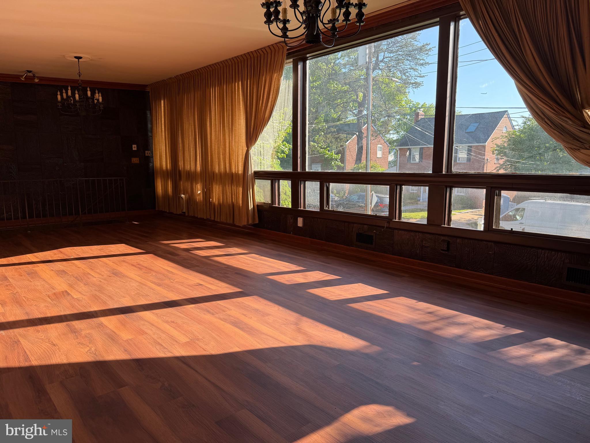 LYON PARK - Residential
