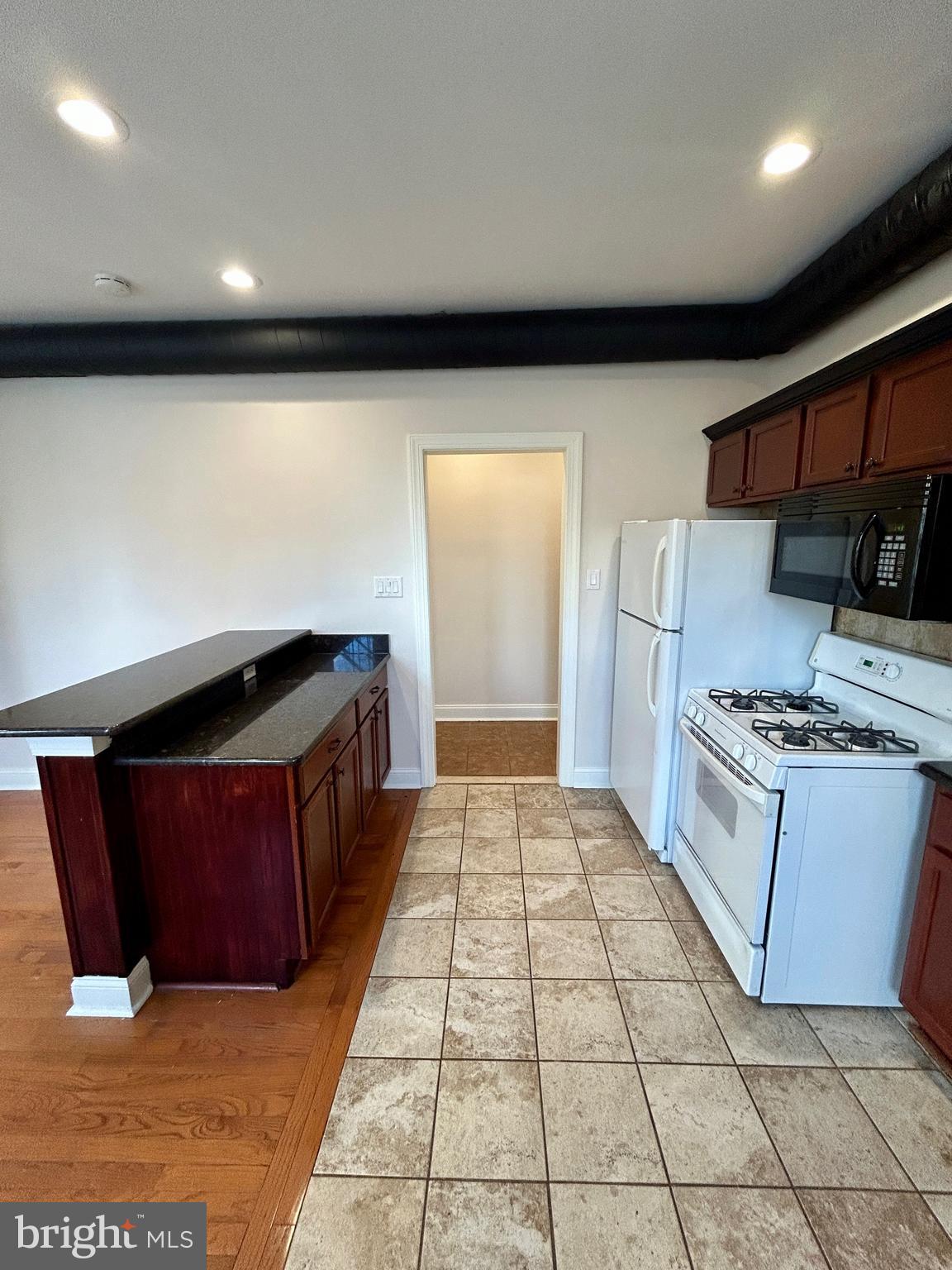 CONSHOHOCKEN - Residential Lease