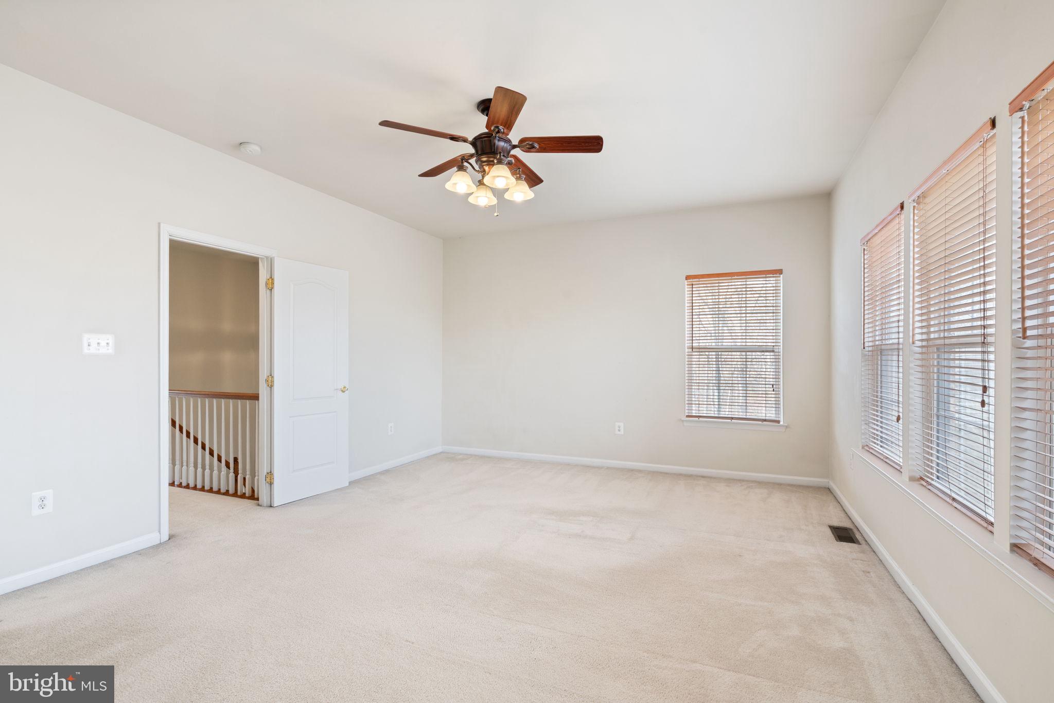 MANASSAS PARK STATION - Residential