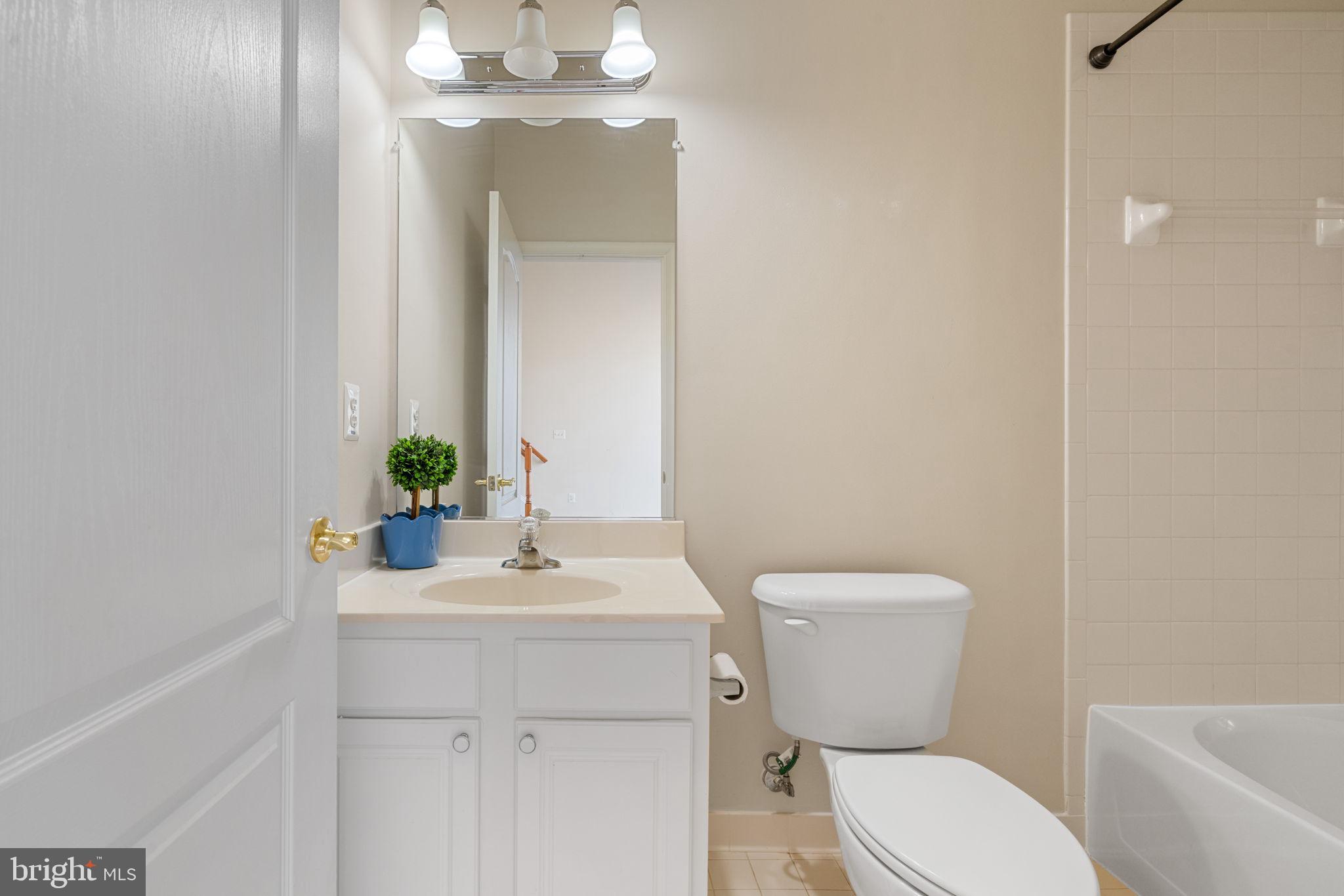 MANASSAS PARK STATION - Residential