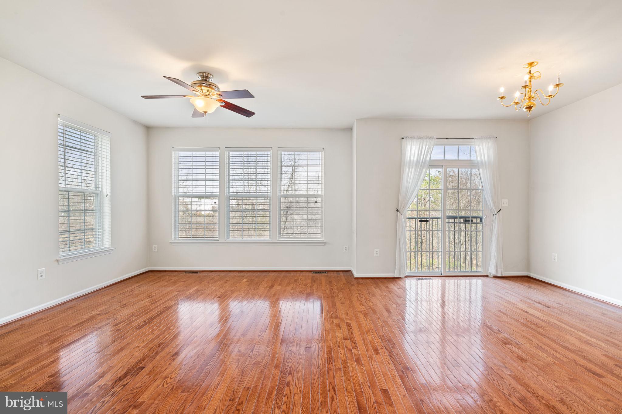 MANASSAS PARK STATION - Residential