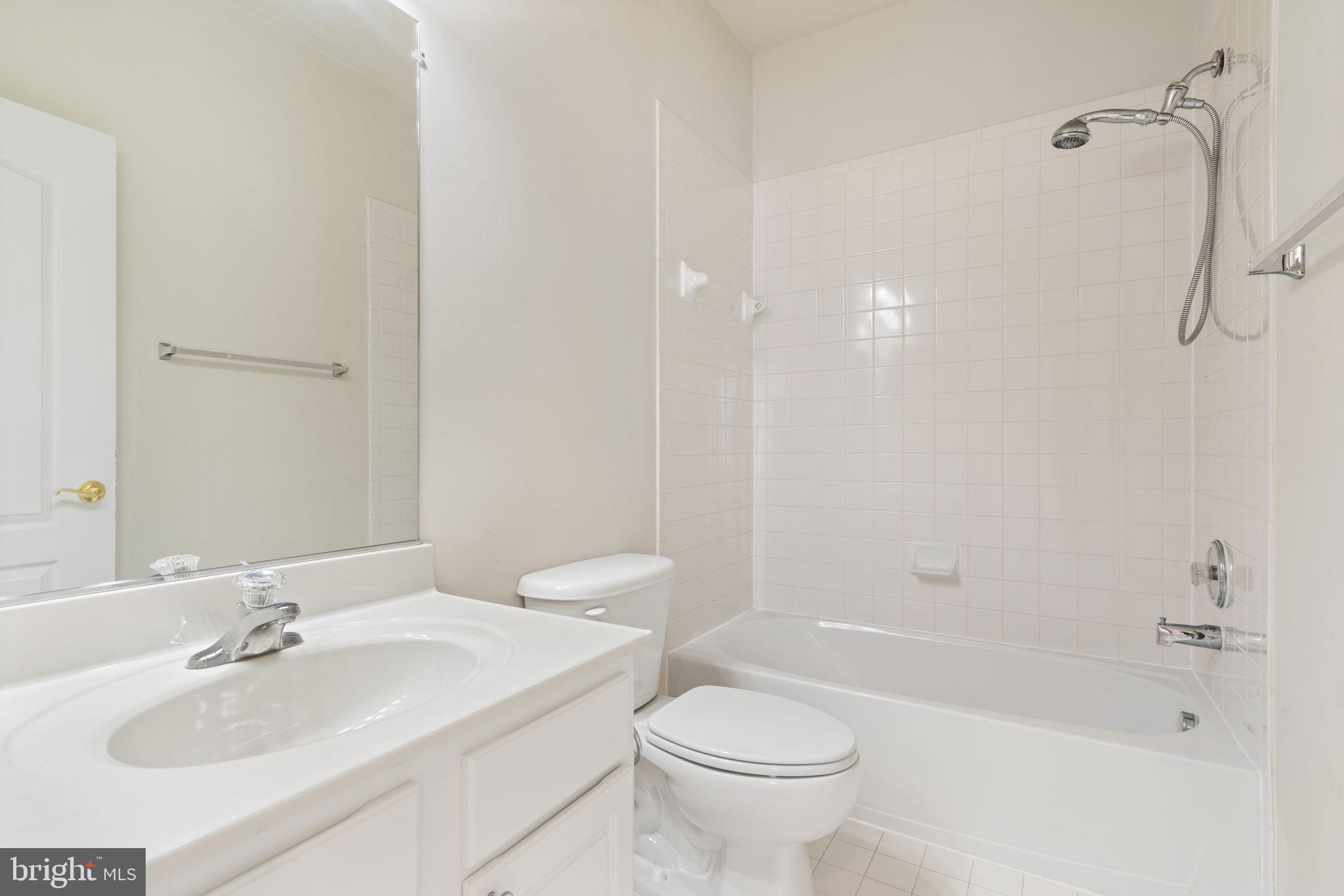 MANASSAS PARK STATION - Residential