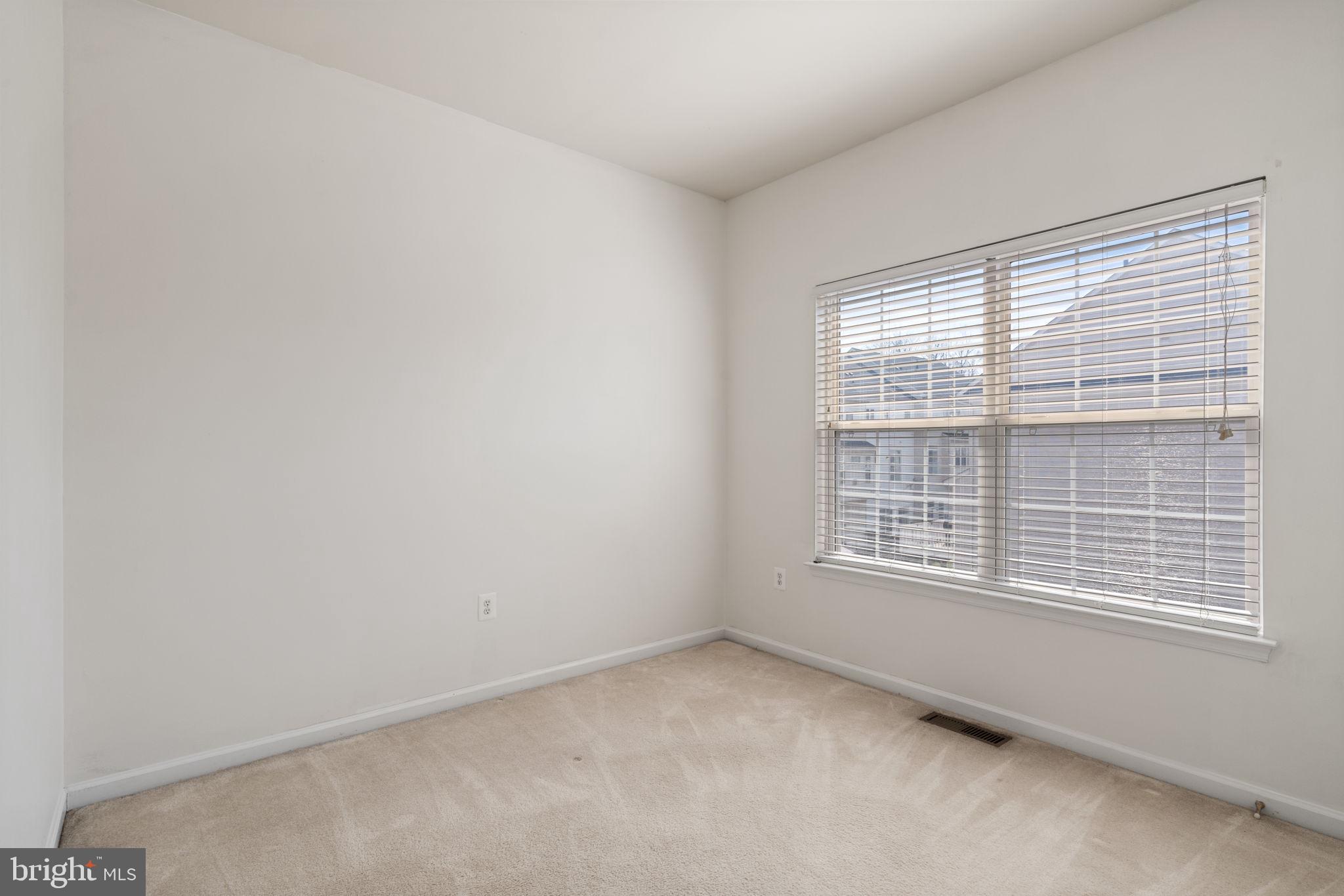 MANASSAS PARK STATION - Residential