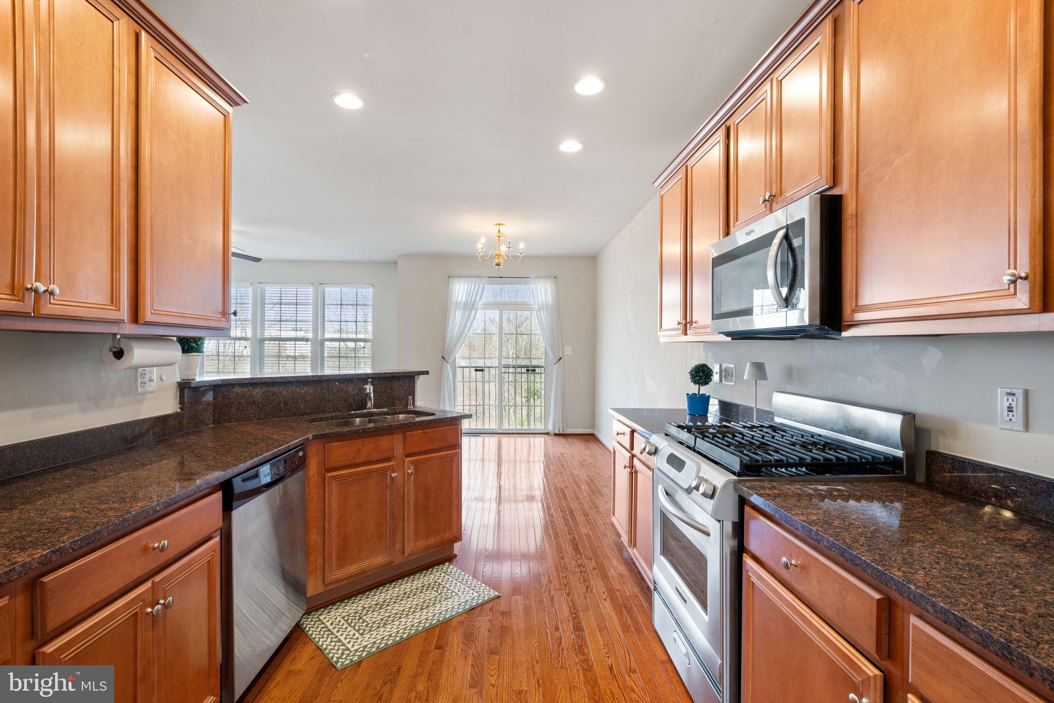 MANASSAS PARK STATION - Residential