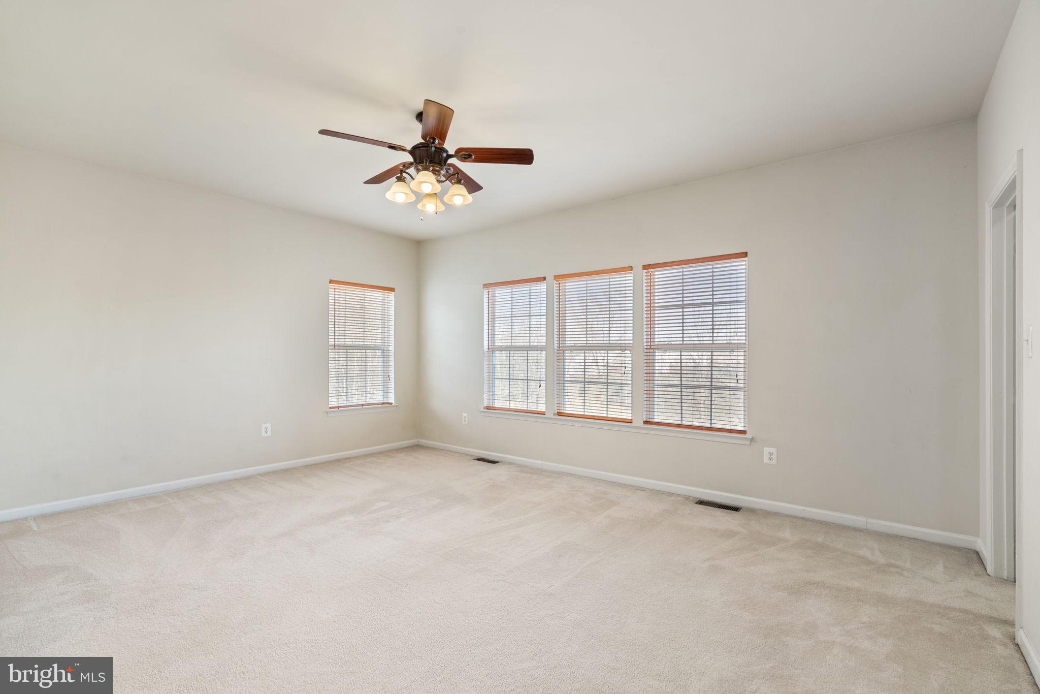 MANASSAS PARK STATION - Residential