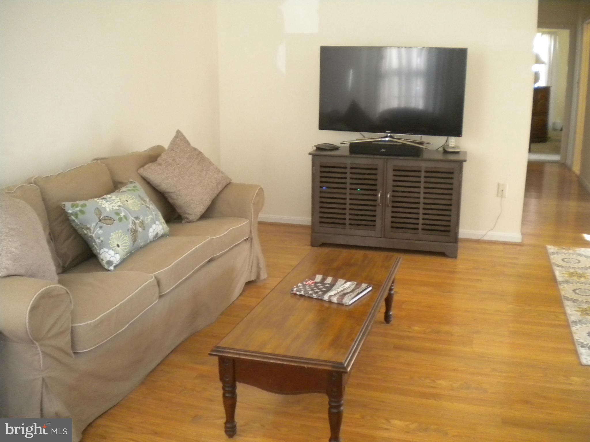 ROSEMONT - Residential