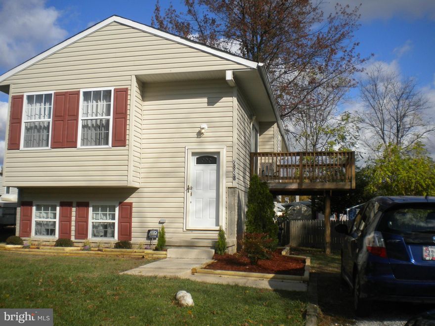 Pristine! 1700 +/- sq. ft. of living  space. Updated bath, Freshly painted,  In-Law Suite complete w/Kitchenette & full bath! Oversized fully fenced yard, shed and deck!  Home based business currently occupies the lower level! All appliances convey including 2nd Refrigerator in lower level. Two Zone energy efficient heap pumps! Storage - Storage everywhere! 4 Car parking pad w/room to expand!