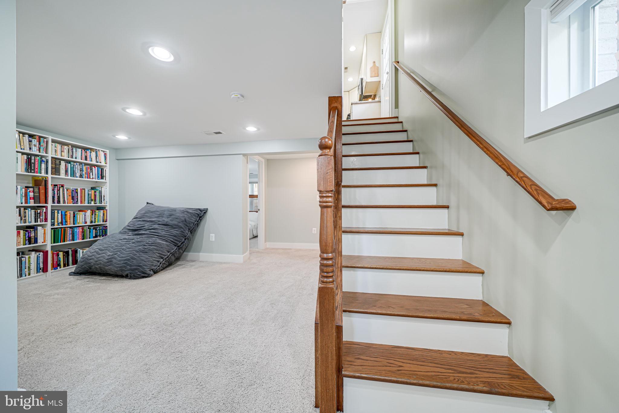 BERKSHIRE OAKWOOD - Residential