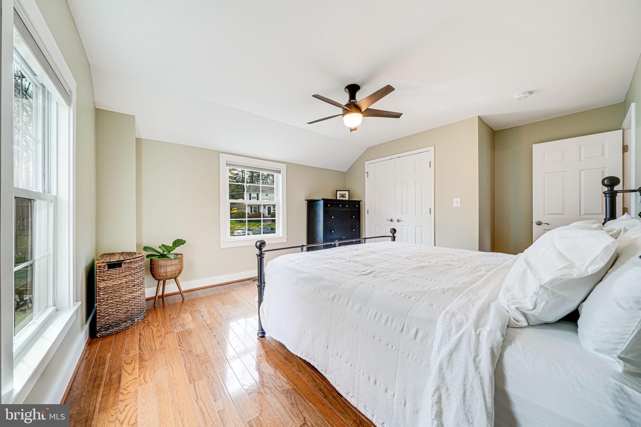 BERKSHIRE OAKWOOD - Residential