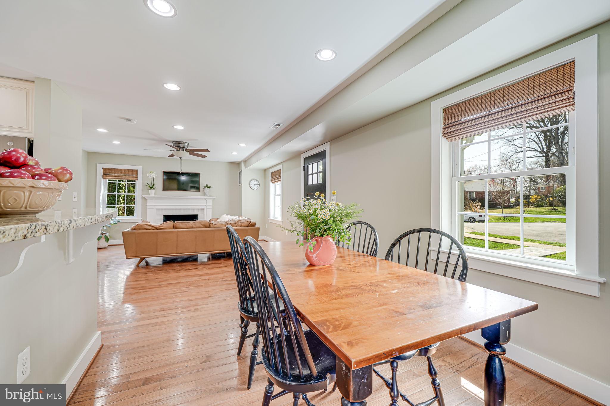 BERKSHIRE OAKWOOD - Residential