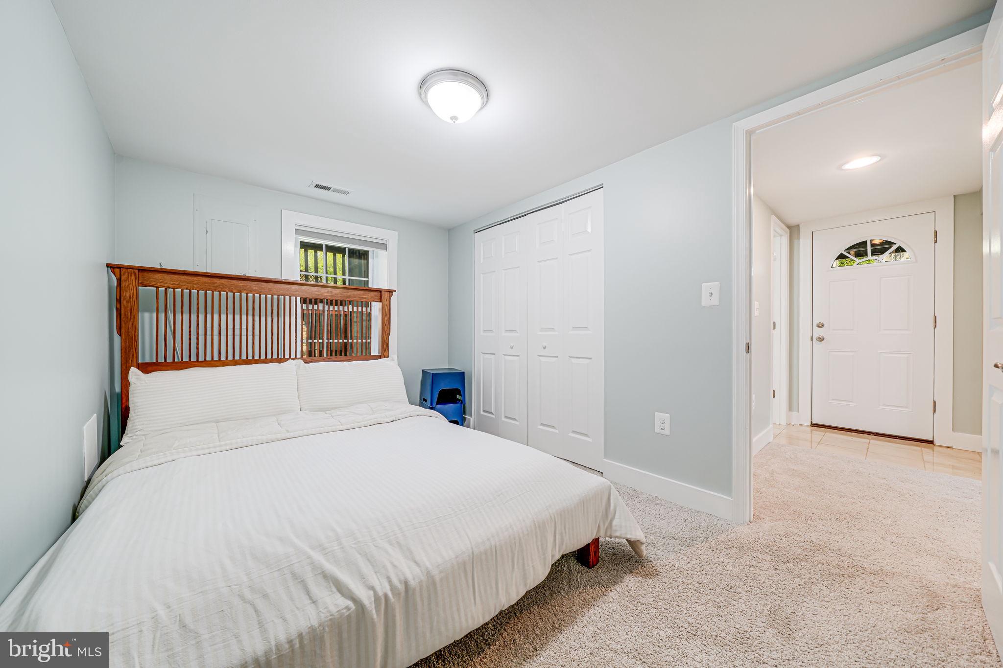 BERKSHIRE OAKWOOD - Residential