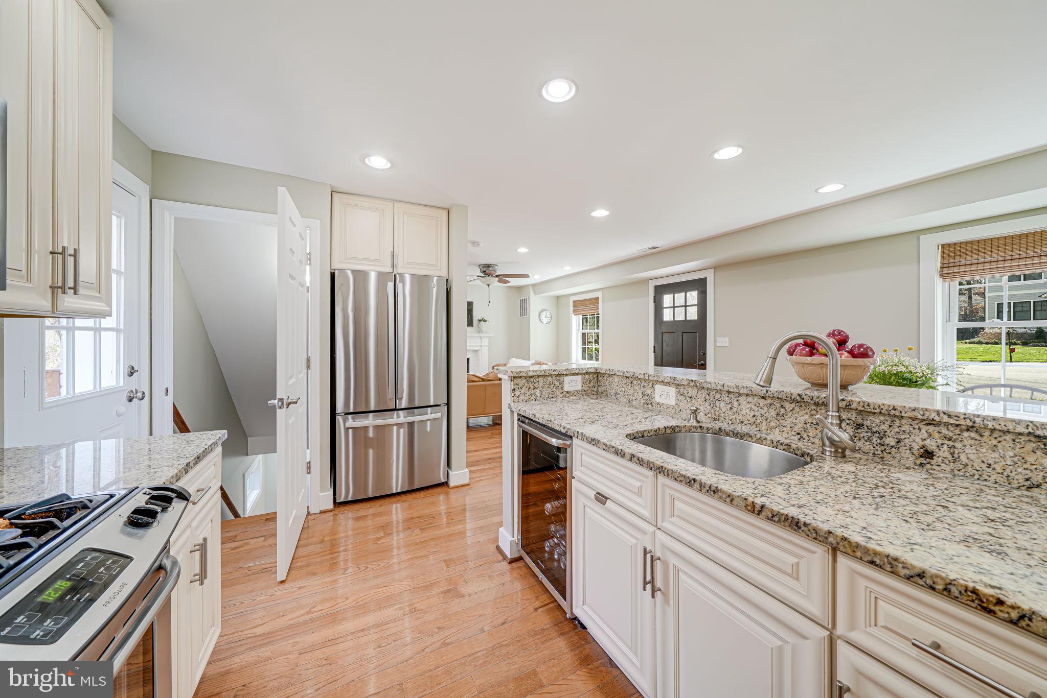 BERKSHIRE OAKWOOD - Residential