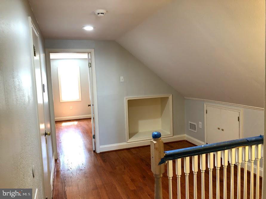 MARTINS WOODS - Residential Lease