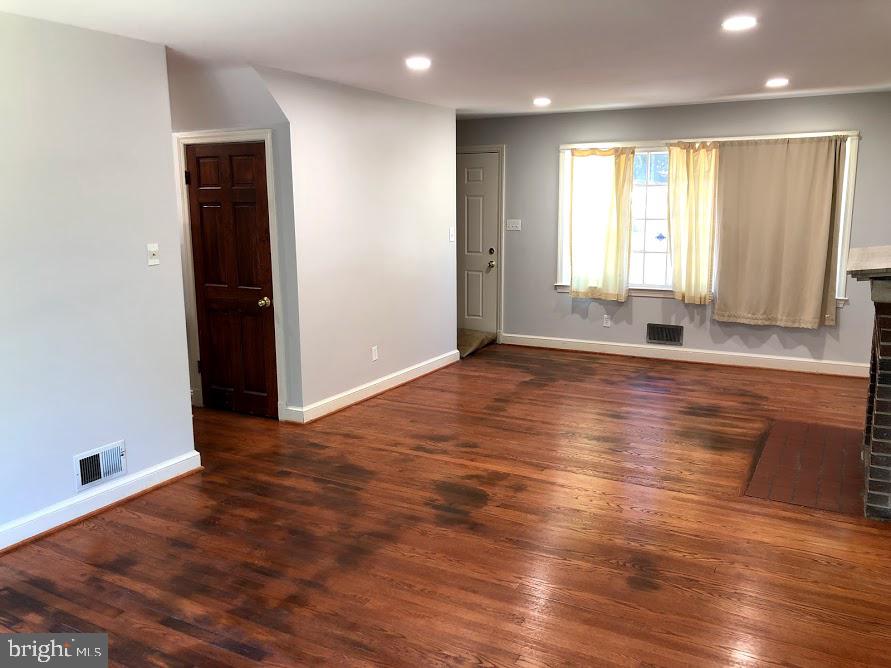 MARTINS WOODS - Residential Lease