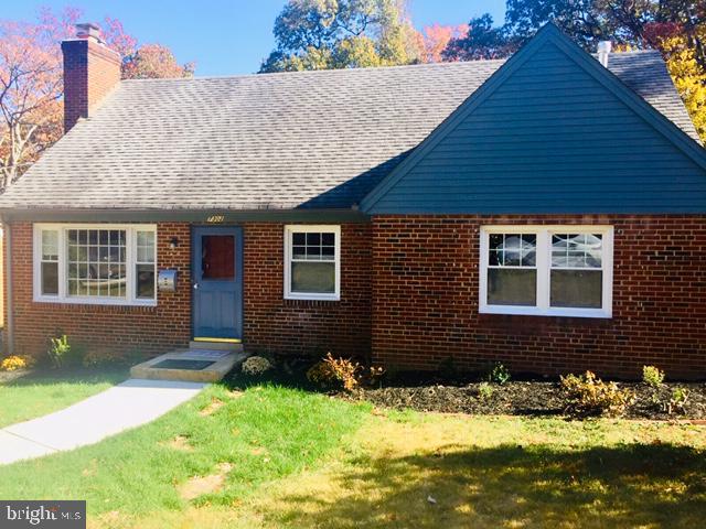 MARTINS WOODS - Residential Lease