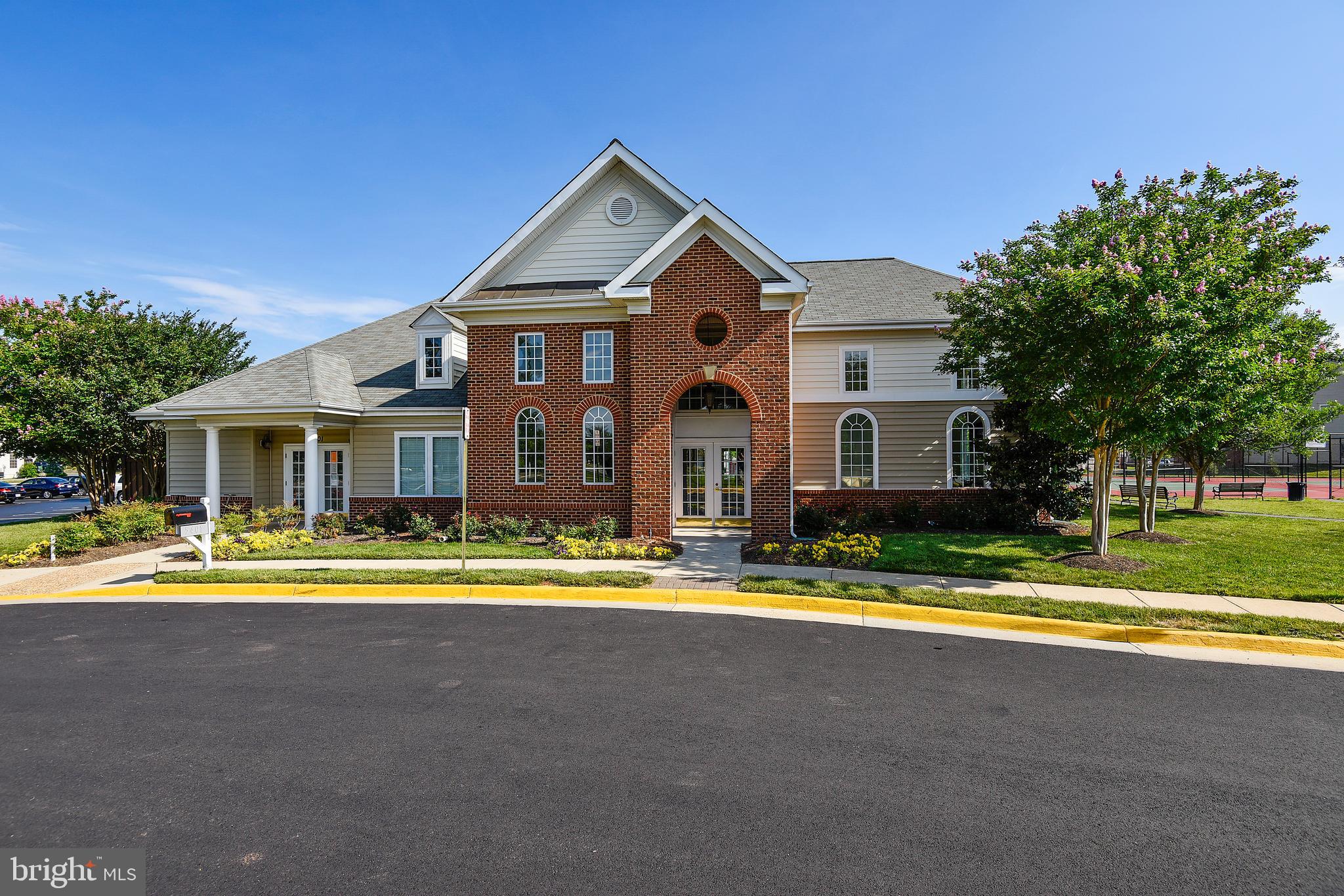 FAIRCREST NORTH - Residential
