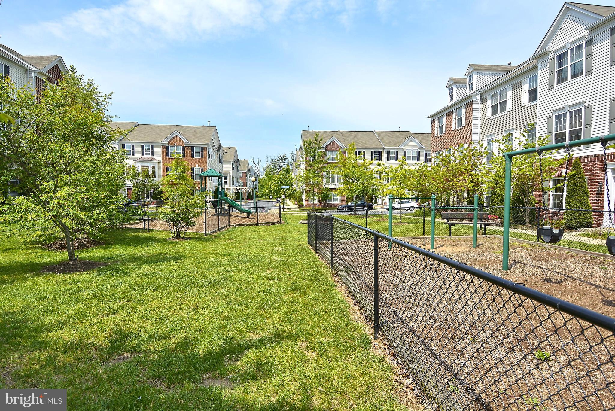 FAIRCREST NORTH - Residential