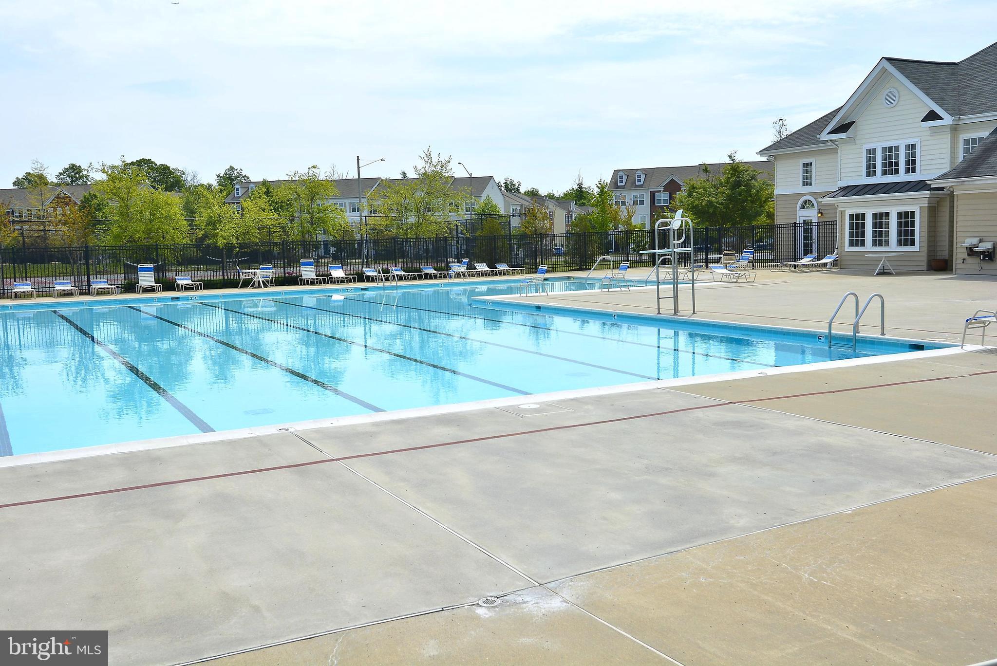 FAIRCREST NORTH - Residential