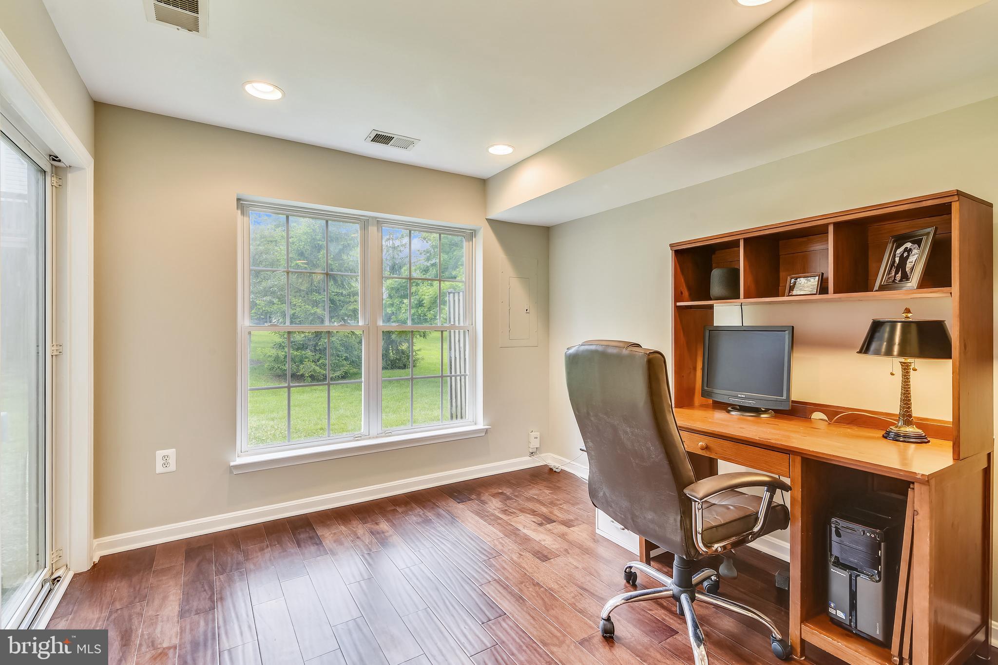 FAIRCREST NORTH - Residential