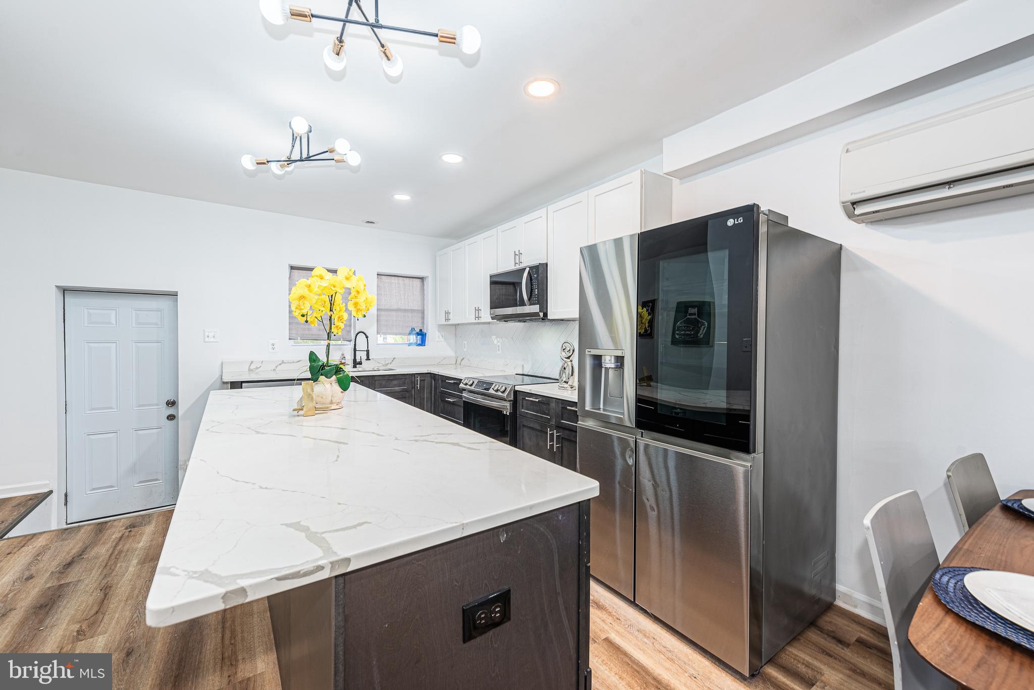 PIMLICO - Residential