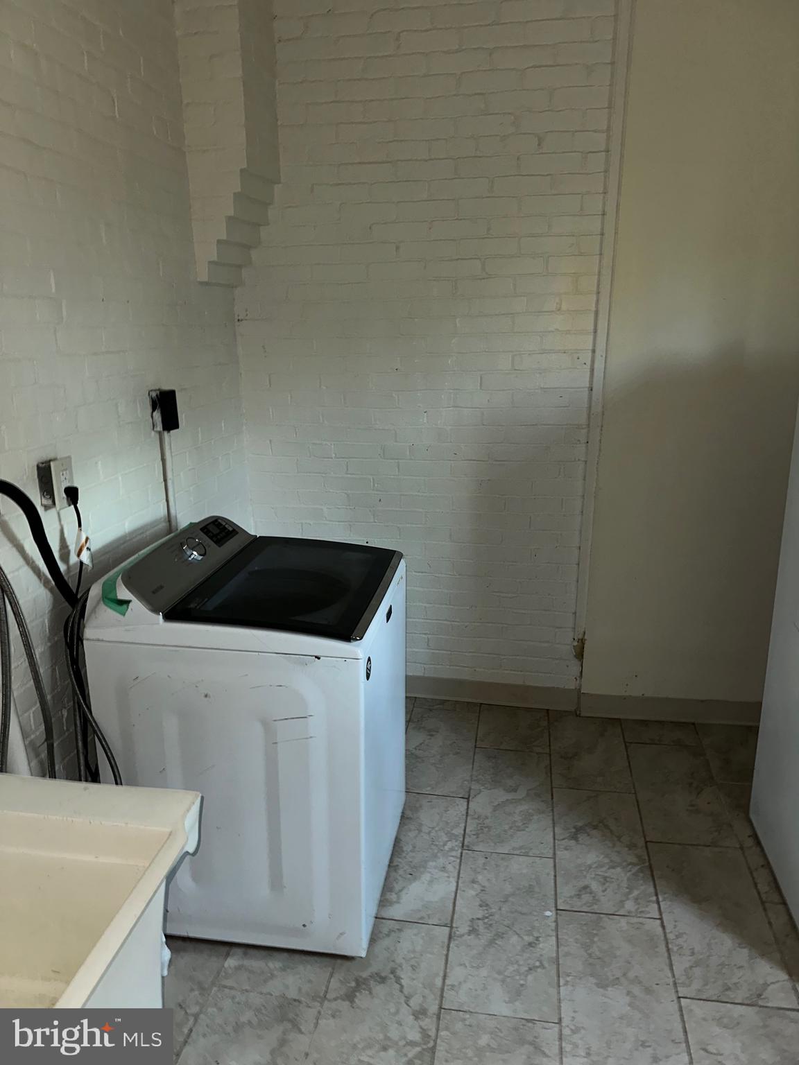 GERMANTOWN - Residential