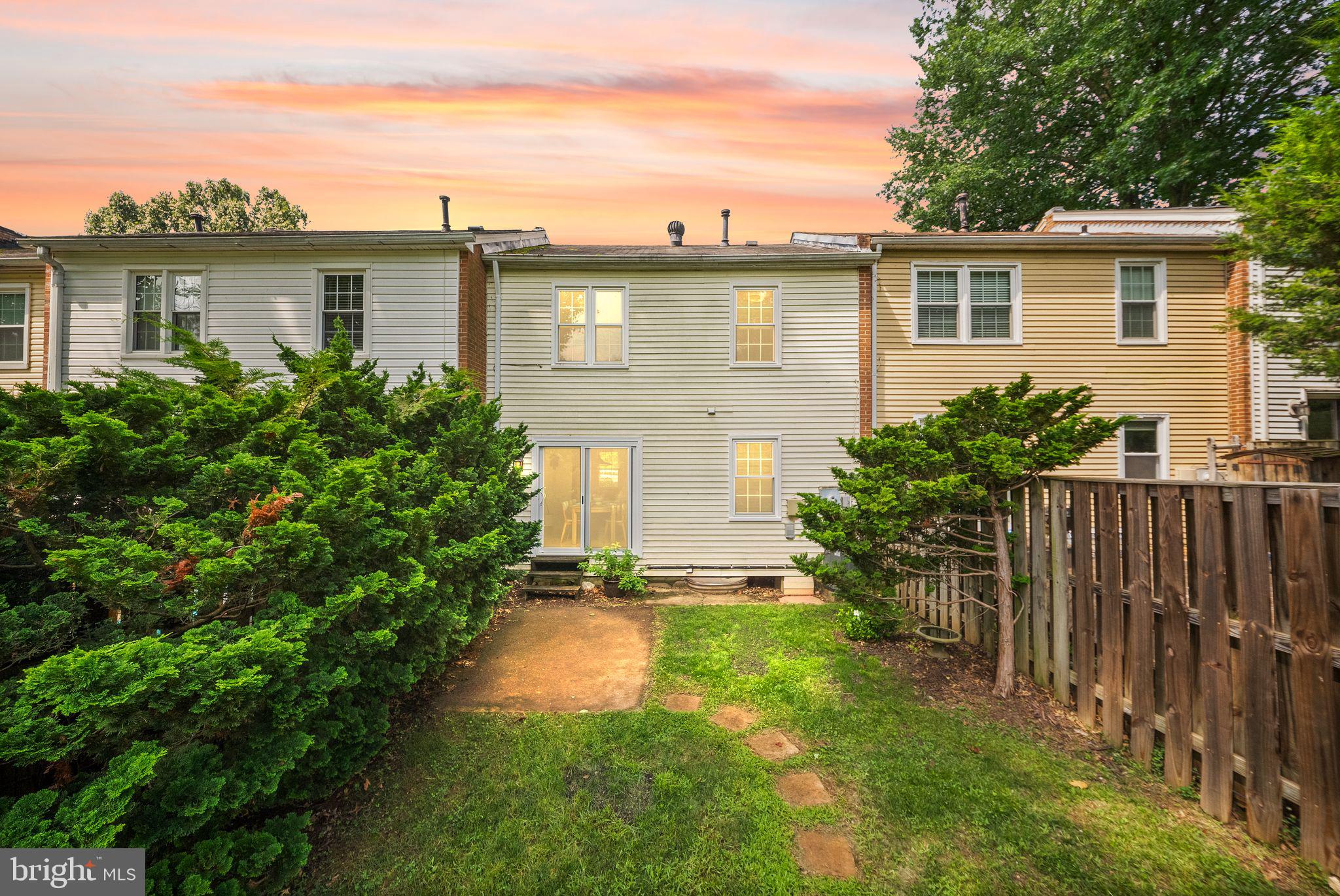 5546 KENDRICK LANE