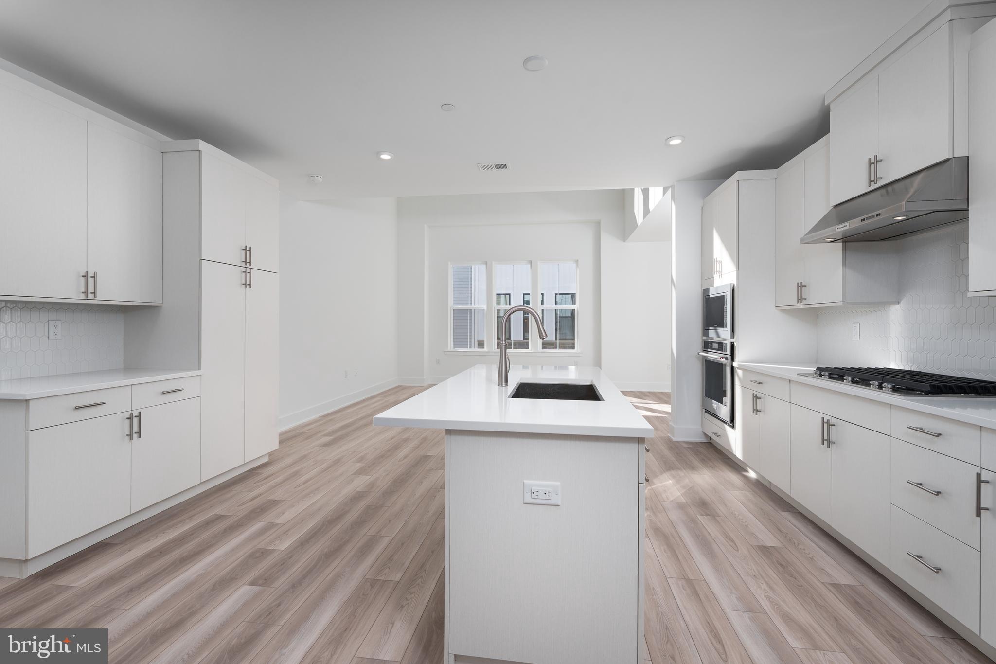 MERIDIAN WALK AT PRINCETON - Residential