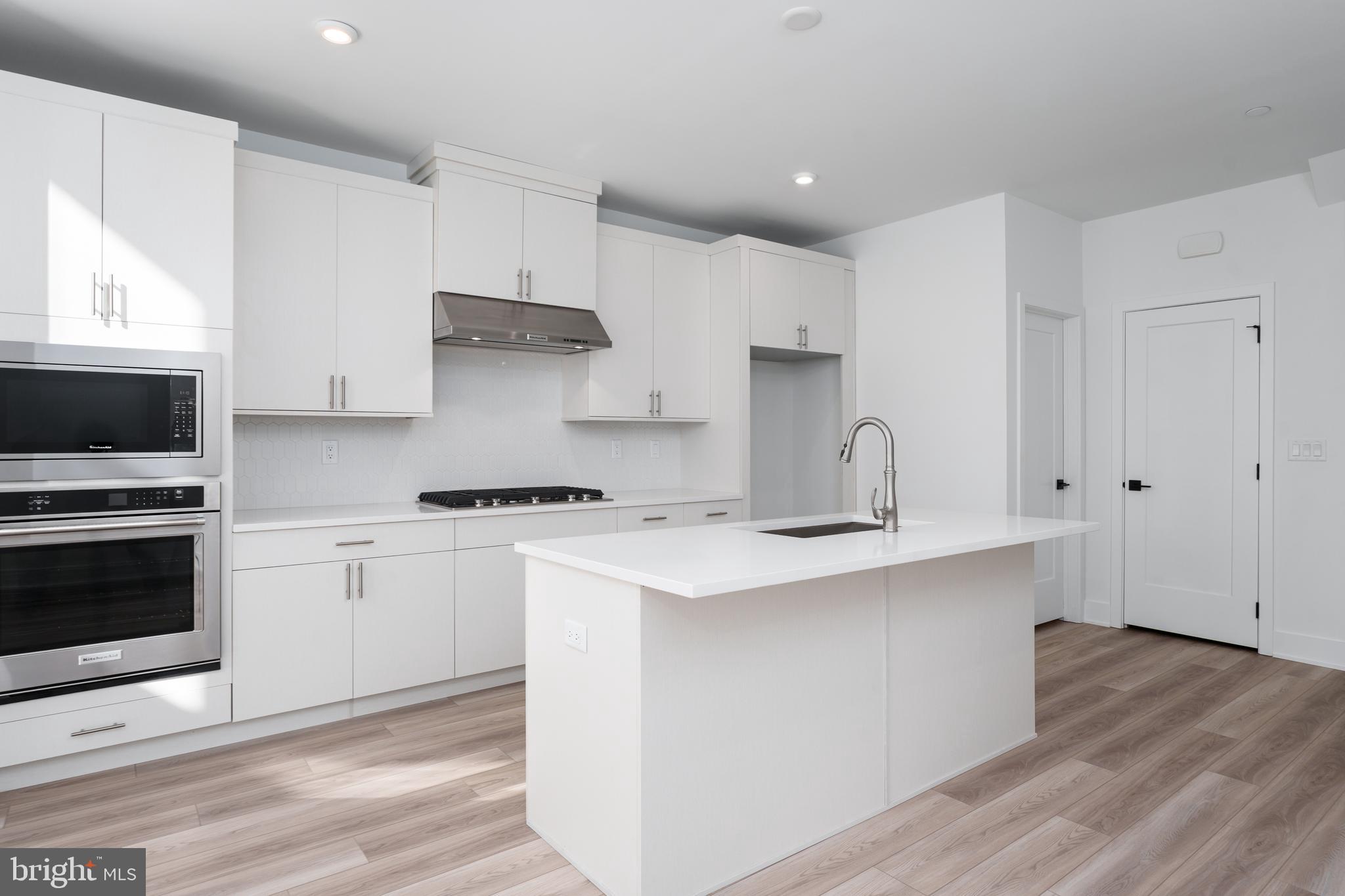 MERIDIAN WALK AT PRINCETON - Residential