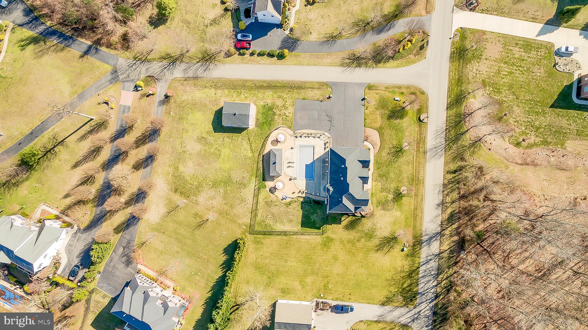 OAKWOOD MANOR - Residential