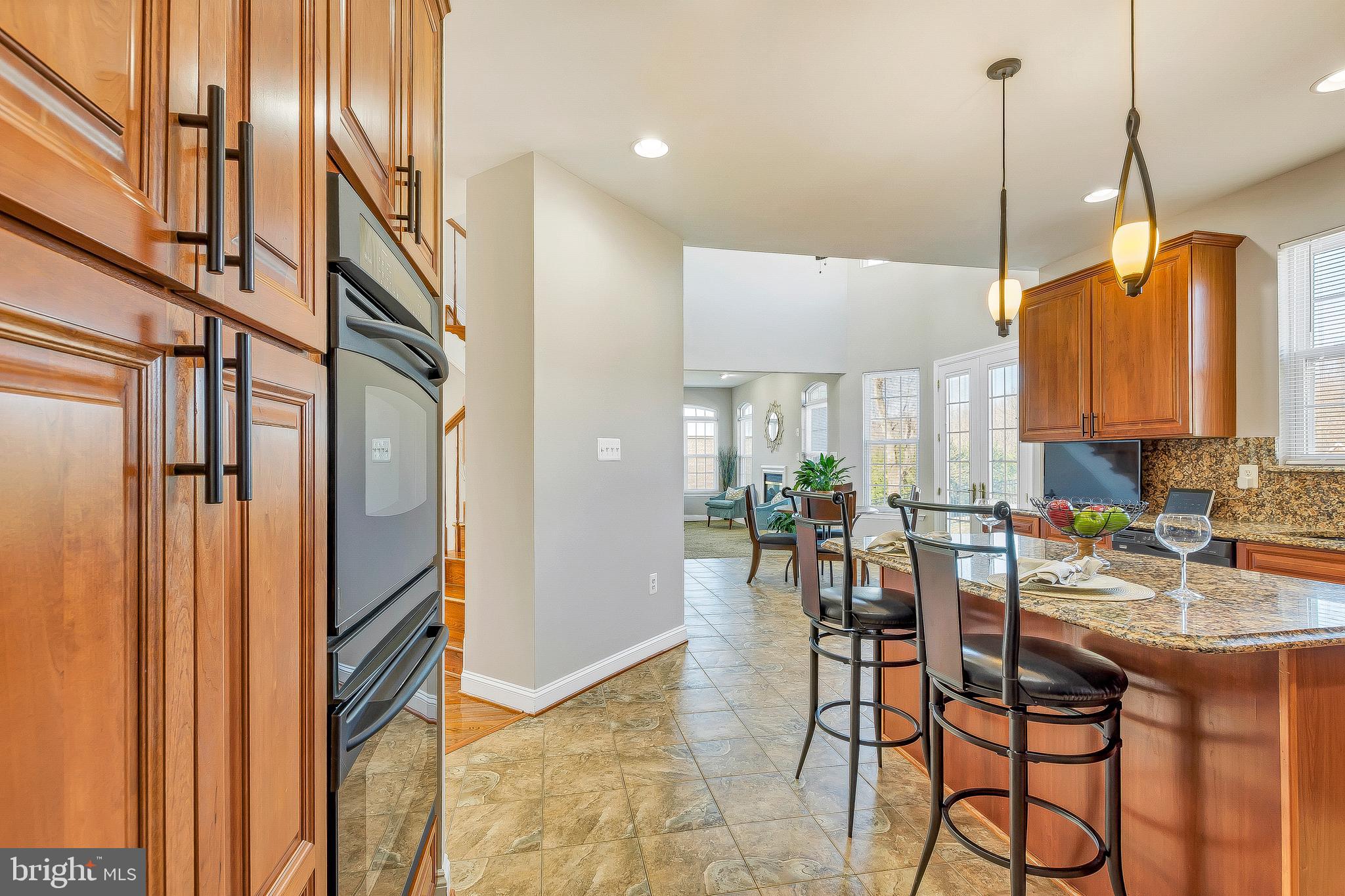 OAKWOOD MANOR - Residential