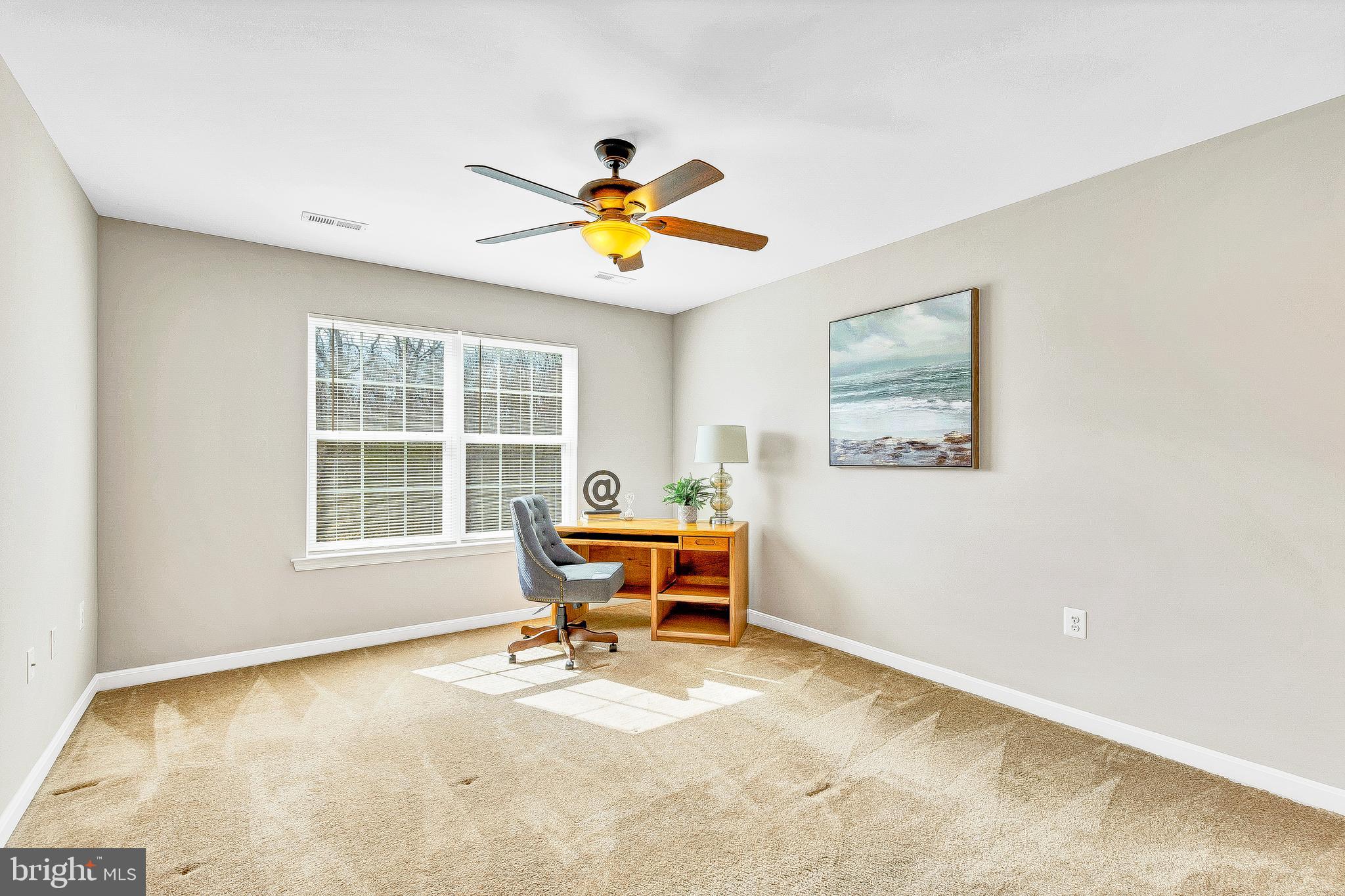 OAKWOOD MANOR - Residential