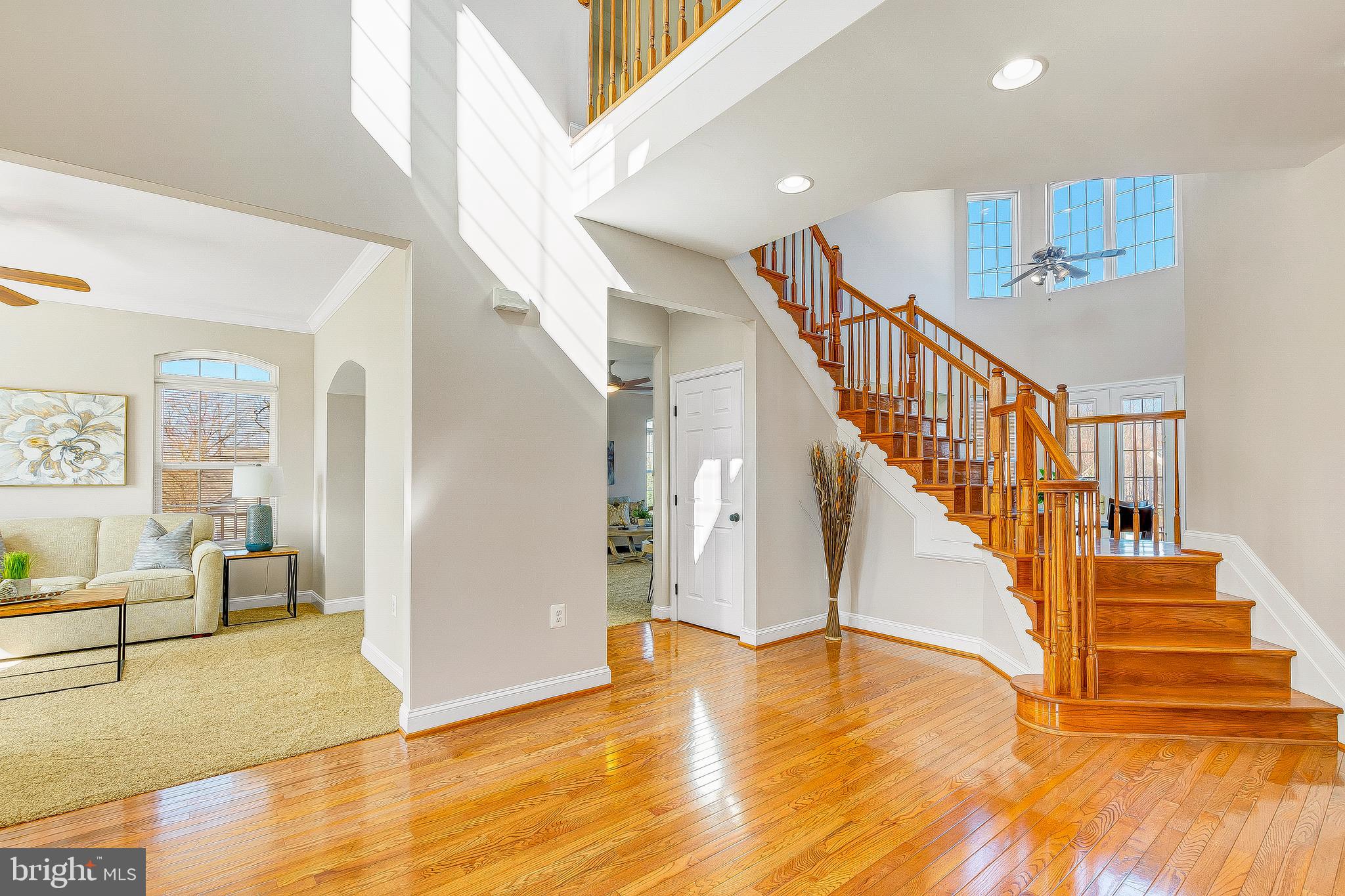 OAKWOOD MANOR - Residential