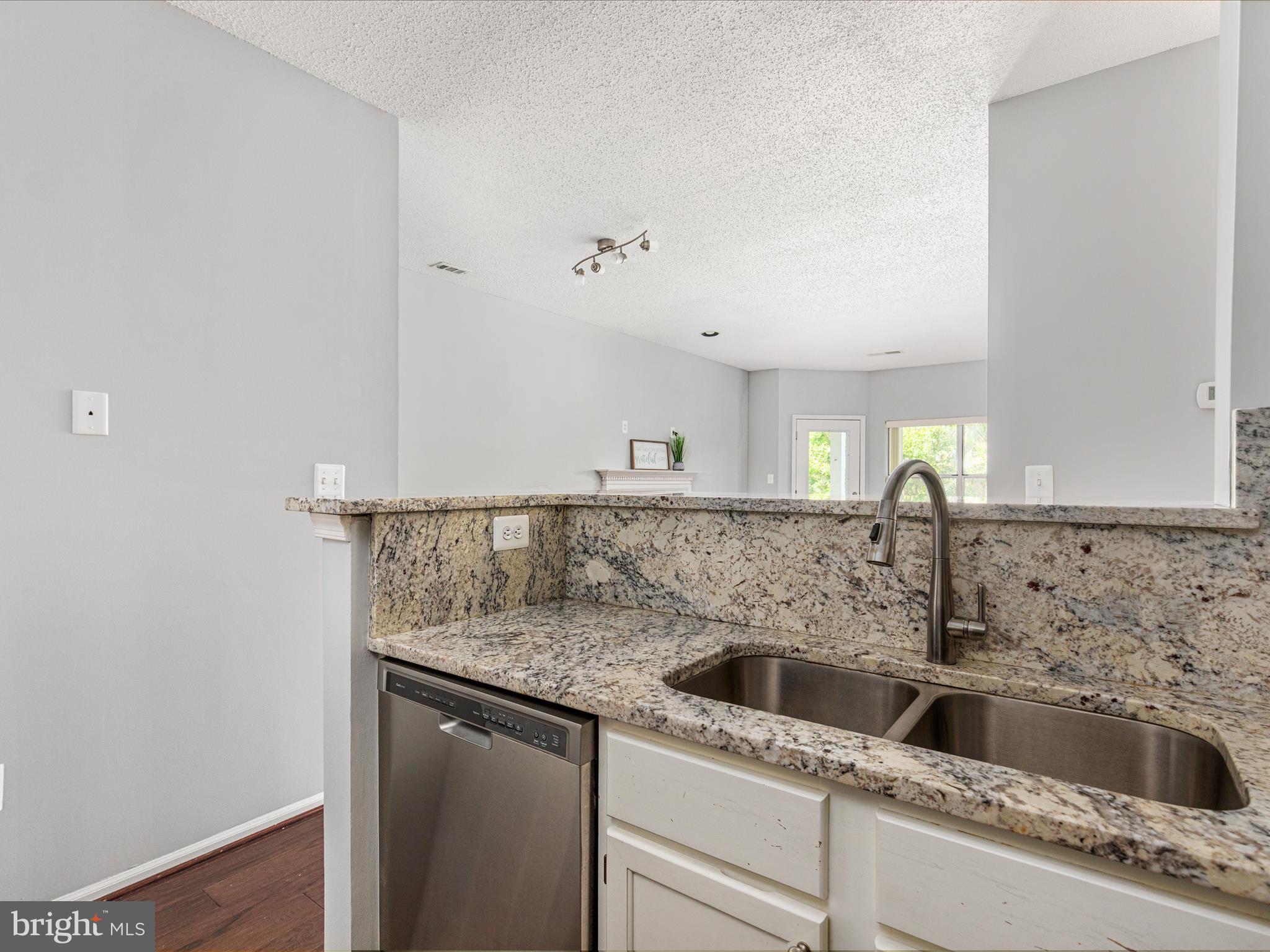 14309 CLIMBING ROSE WAY 204