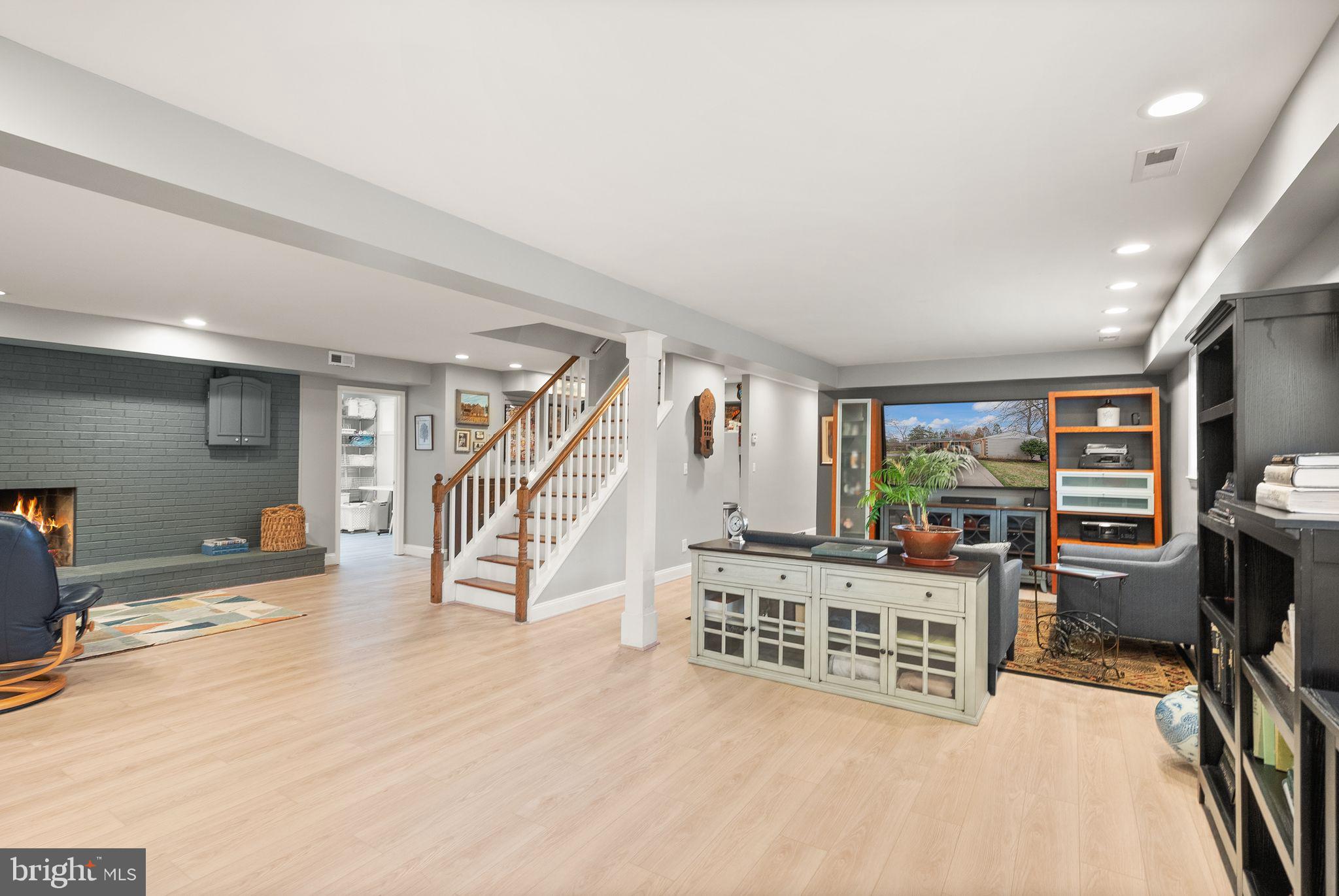 WELLINGTON - Residential