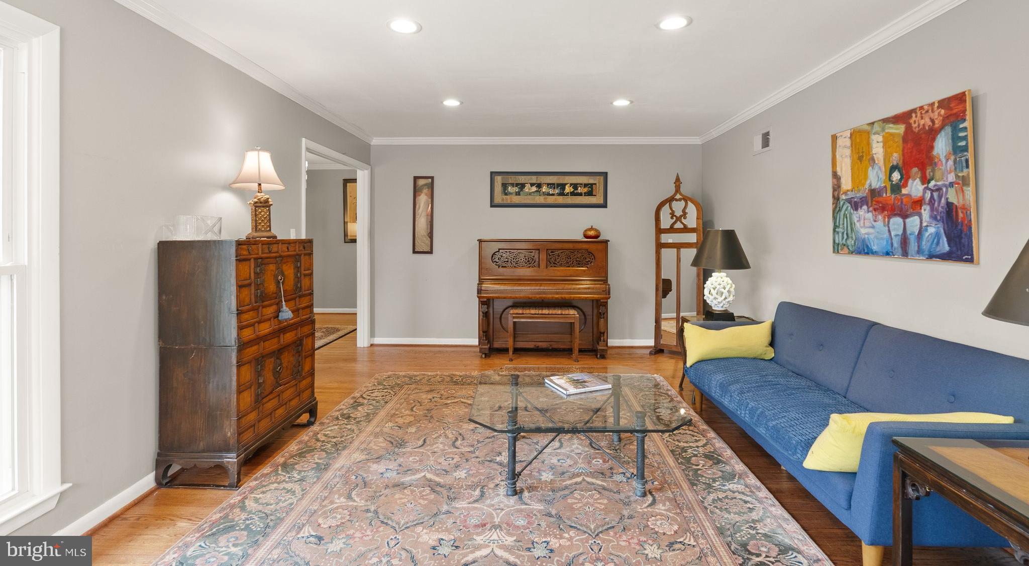 WELLINGTON - Residential