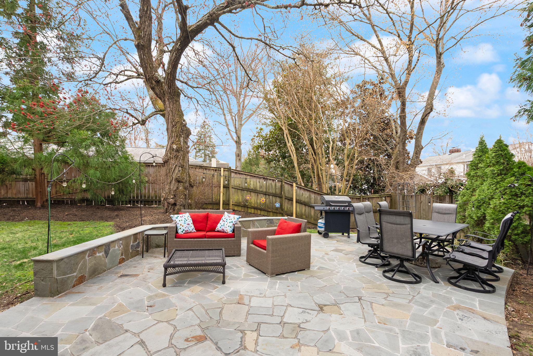 WELLINGTON - Residential