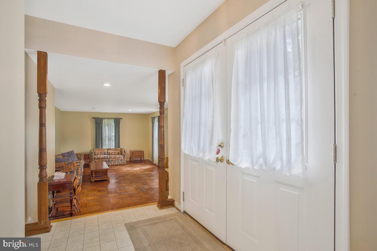 MARLTON - Residential