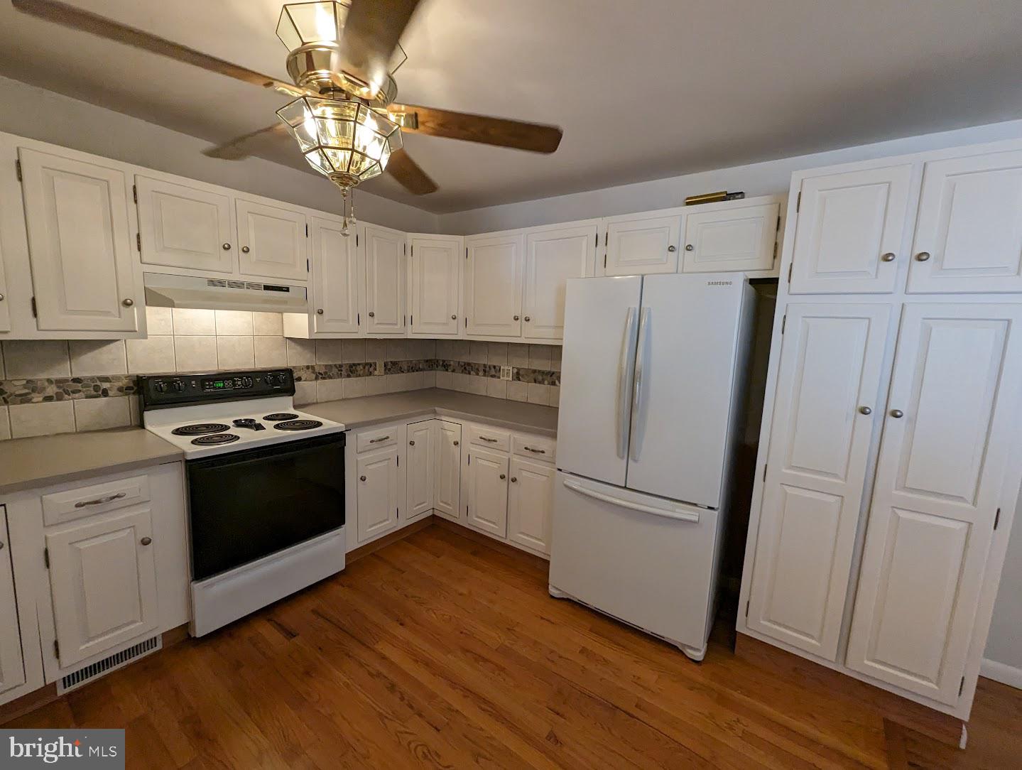 SPRING RUN ACRES - Residential