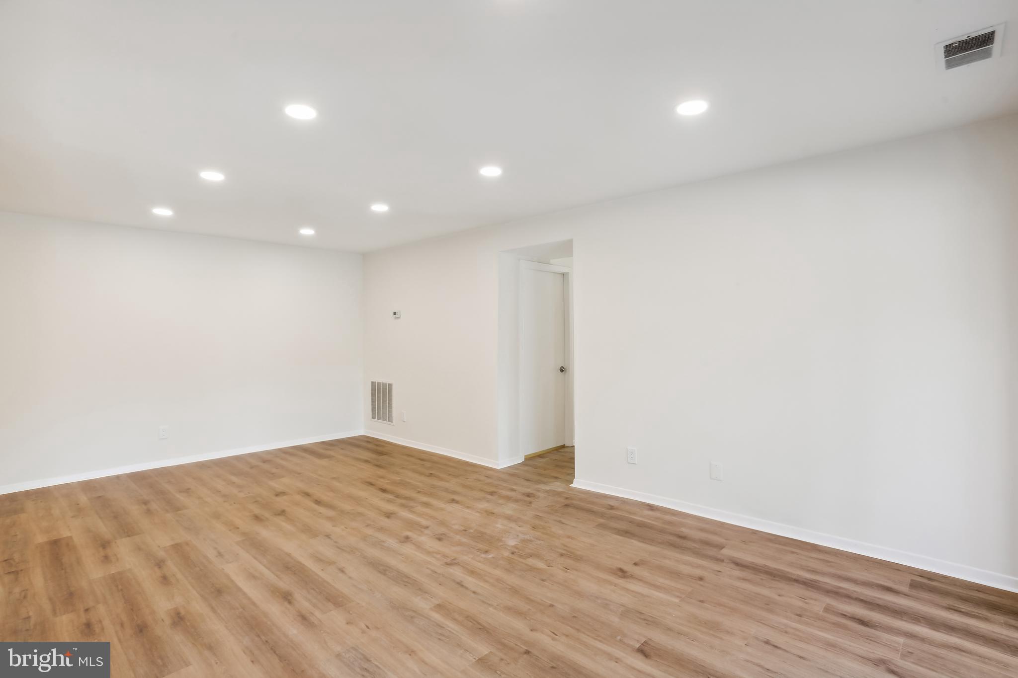 GEORGETOWN VILLAGE - Residential